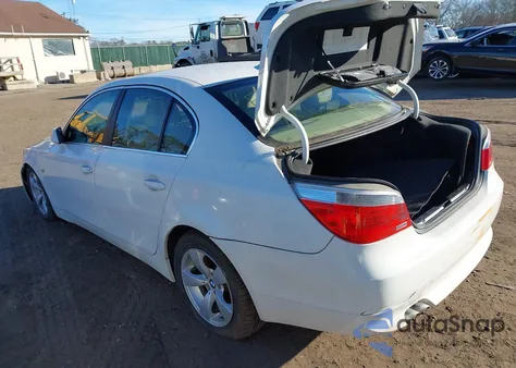 2006 BMW 530I z USA, uszkodzony, nr VIN WBANE73516CM43544